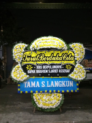 Papan Bunga Duka di Peso