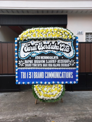 Papan Bunga Duka di Peso